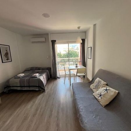 Estudio Vacacional بينالماذينا المظهر الخارجي الصورة